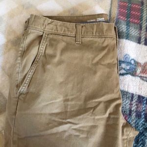 Men’s Khaki Pants